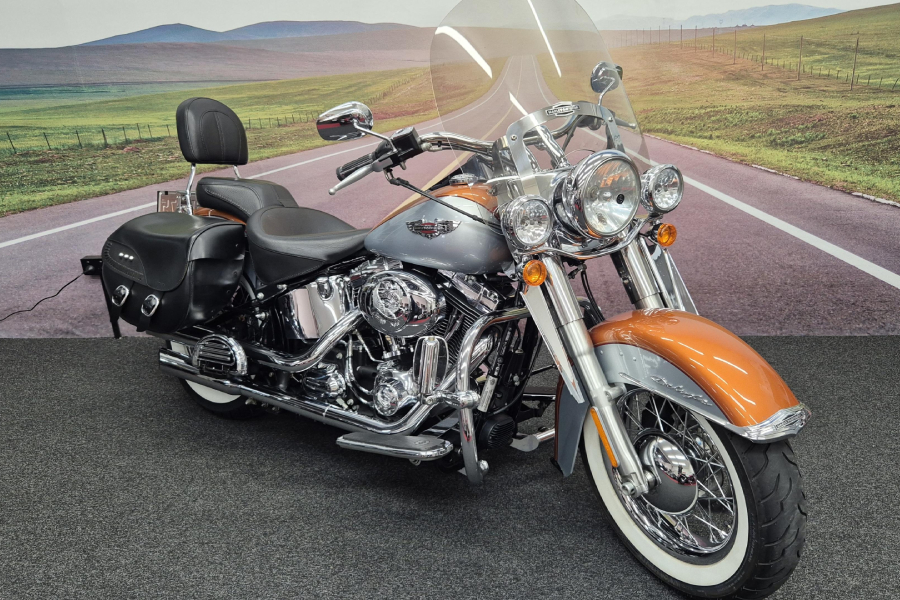 https://www.rentnride.com.au/wp-content/uploads/2024/05/harley-davidson-softail-deluxe-thumb-2.jpg